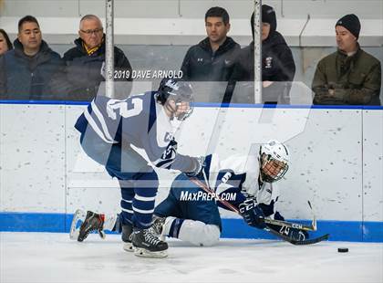 Thumbnail 1 in Hotchkiss School vs. Noble & Greenough (Flood-Marr Tournament)  photogallery.