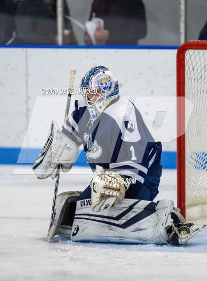 Thumbnail 1 in Hotchkiss School vs. Noble & Greenough (Flood-Marr Tournament)  photogallery.