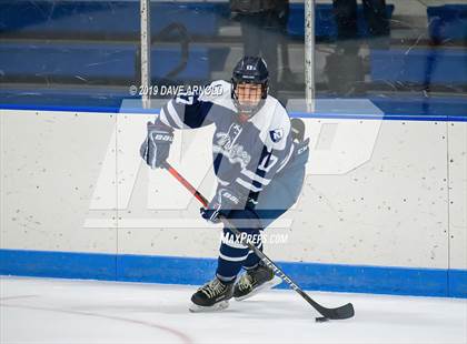 Thumbnail 2 in Hotchkiss School vs. Noble & Greenough (Flood-Marr Tournament)  photogallery.