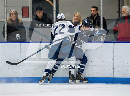 Thumbnail 3 in Hotchkiss School vs. Noble & Greenough (Flood-Marr Tournament)  photogallery.