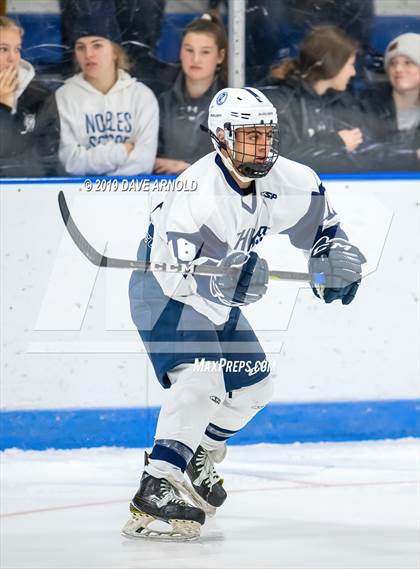 Thumbnail 3 in Hotchkiss School vs. Noble & Greenough (Flood-Marr Tournament)  photogallery.