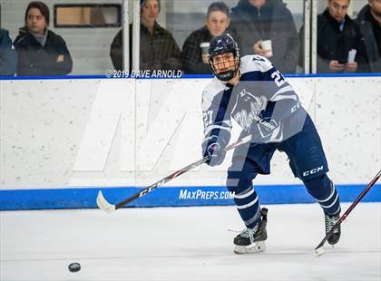 Thumbnail 3 in Hotchkiss School vs. Noble & Greenough (Flood-Marr Tournament)  photogallery.