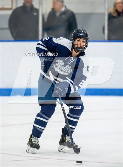 Thumbnail 2 in Hotchkiss School vs. Noble & Greenough (Flood-Marr Tournament)  photogallery.