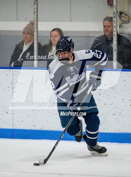 Thumbnail 1 in Hotchkiss School vs. Noble & Greenough (Flood-Marr Tournament)  photogallery.