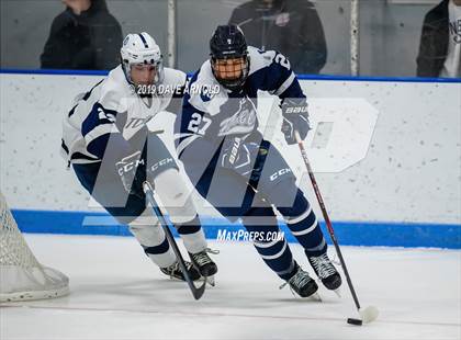 Thumbnail 2 in Hotchkiss School vs. Noble & Greenough (Flood-Marr Tournament)  photogallery.