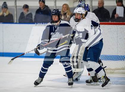 Thumbnail 1 in Hotchkiss School vs. Noble & Greenough (Flood-Marr Tournament)  photogallery.
