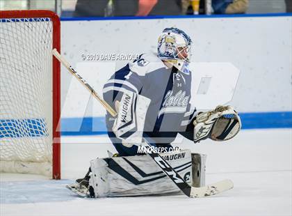 Thumbnail 3 in Hotchkiss School vs. Noble & Greenough (Flood-Marr Tournament)  photogallery.