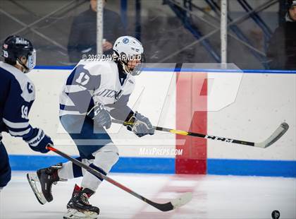 Thumbnail 3 in Hotchkiss School vs. Noble & Greenough (Flood-Marr Tournament)  photogallery.