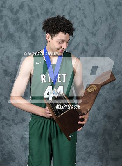 Thumbnail 1 in Ribet Academy (CIF State D4 Award Photos) photogallery.