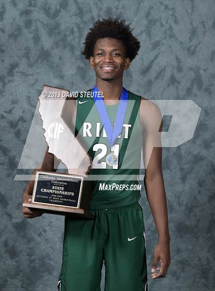 Thumbnail 1 in Ribet Academy (CIF State D4 Award Photos) photogallery.