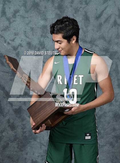Thumbnail 2 in Ribet Academy (CIF State D4 Award Photos) photogallery.