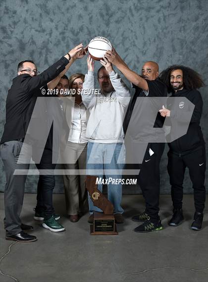 Thumbnail 3 in Ribet Academy (CIF State D4 Award Photos) photogallery.