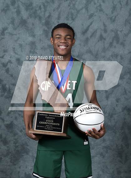 Thumbnail 2 in Ribet Academy (CIF State D4 Award Photos) photogallery.