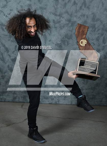 Thumbnail 3 in Ribet Academy (CIF State D4 Award Photos) photogallery.