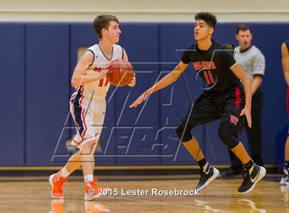 Thumbnail 3 in Wagner vs Brandeis photogallery.