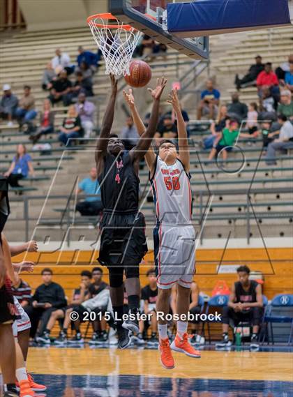 Thumbnail 1 in Wagner vs Brandeis photogallery.