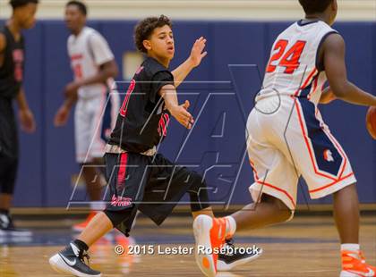 Thumbnail 2 in Wagner vs Brandeis photogallery.