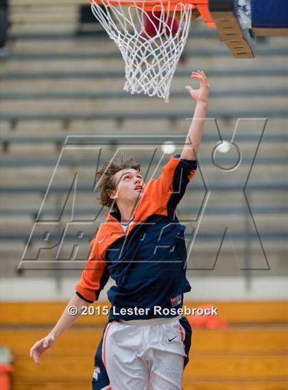 Thumbnail 2 in Wagner vs Brandeis photogallery.
