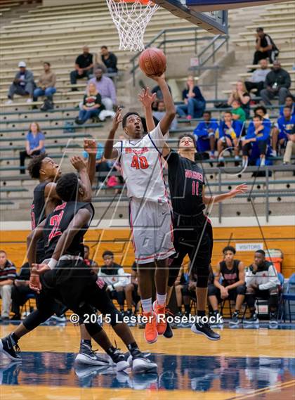 Thumbnail 1 in Wagner vs Brandeis photogallery.