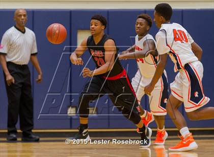Thumbnail 1 in Wagner vs Brandeis photogallery.