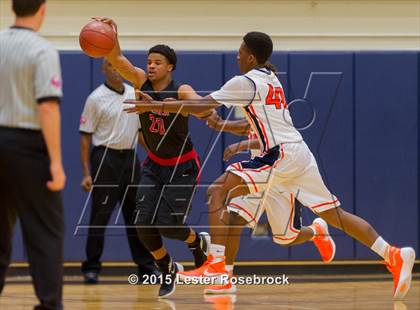 Thumbnail 1 in Wagner vs Brandeis photogallery.