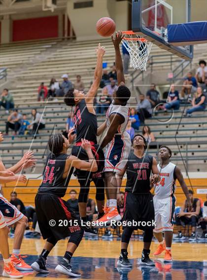Thumbnail 1 in Wagner vs Brandeis photogallery.