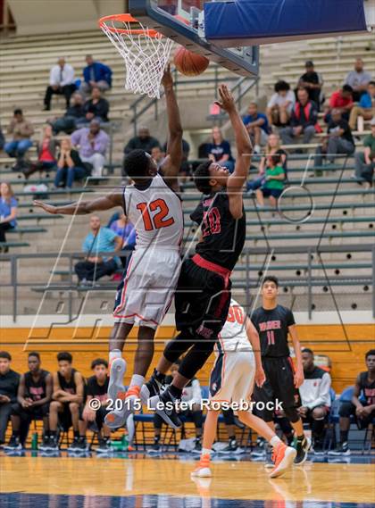 Thumbnail 3 in Wagner vs Brandeis photogallery.