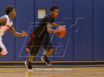 Thumbnail 2 in Wagner vs Brandeis photogallery.