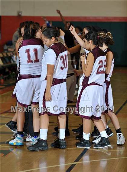 Thumbnail 2 in Miller [A. B.] vs. Fontana (Lady Bears Holiday Classic) photogallery.