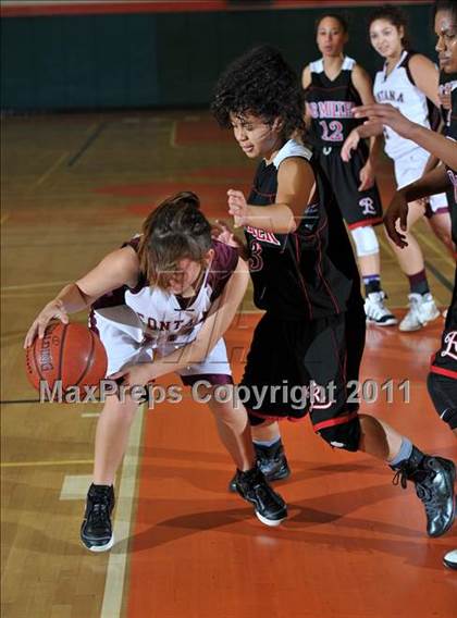 Thumbnail 1 in Miller [A. B.] vs. Fontana (Lady Bears Holiday Classic) photogallery.