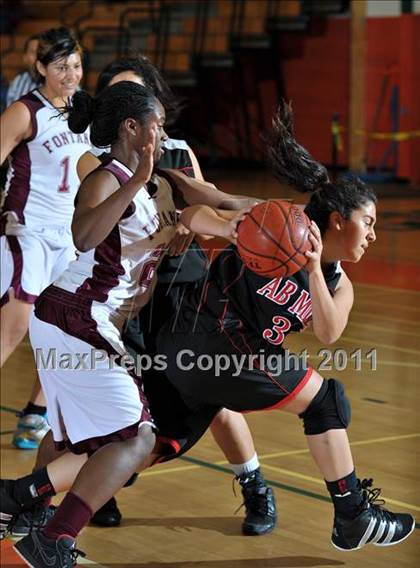 Thumbnail 1 in Miller [A. B.] vs. Fontana (Lady Bears Holiday Classic) photogallery.