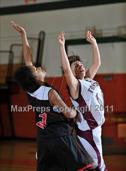 Thumbnail 1 in Miller [A. B.] vs. Fontana (Lady Bears Holiday Classic) photogallery.