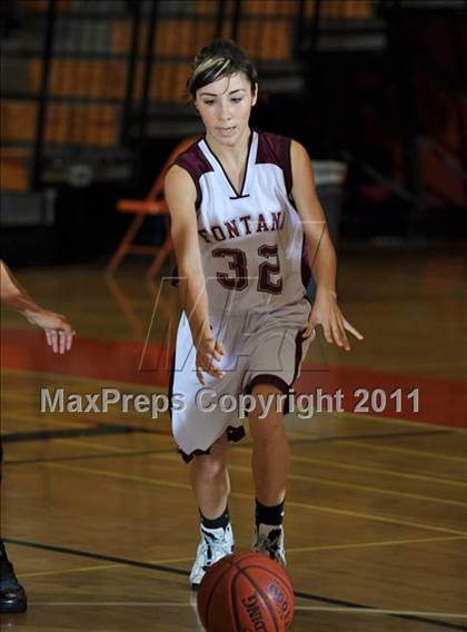 Thumbnail 3 in Miller [A. B.] vs. Fontana (Lady Bears Holiday Classic) photogallery.