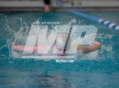 Thumbnail 3 in NCHSAA 3A Regional Finals photogallery.