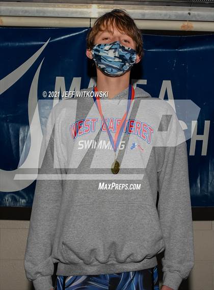 Thumbnail 2 in NCHSAA 3A Regional Finals photogallery.