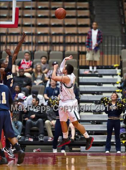 Thumbnail 1 in Hoover vs. Golden Valley (CIF CS D3 Final) photogallery.