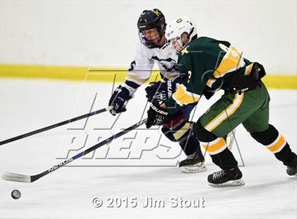 Thumbnail 2 in King vs. Trinity Catholic (Stamford City Jamboree) photogallery.