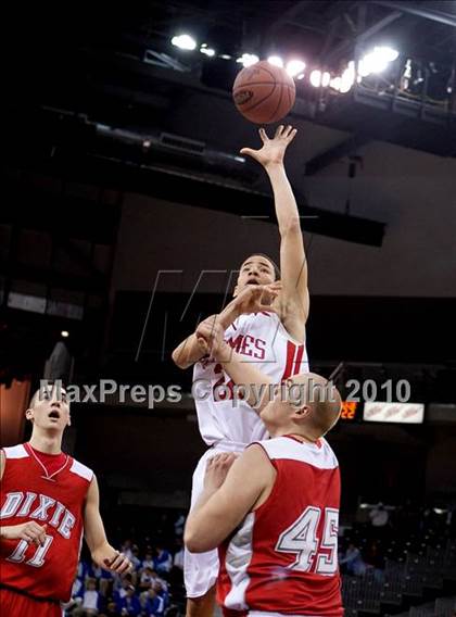 Thumbnail 1 in Dixie @ Holmes (Region 9 Quarterfinals) photogallery.