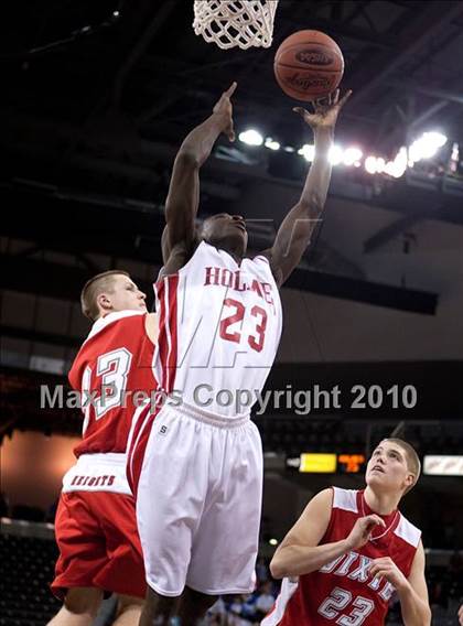 Thumbnail 3 in Dixie @ Holmes (Region 9 Quarterfinals) photogallery.