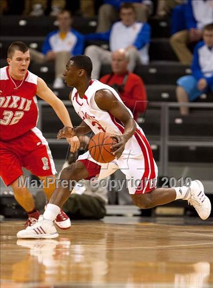 Thumbnail 2 in Dixie @ Holmes (Region 9 Quarterfinals) photogallery.