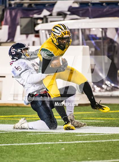 Thumbnail 2 in Lincoln-Sudbury vs. King Philip Regional (MIAA Division 2 State Final) photogallery.