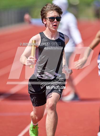 Thumbnail 3 in Lake Houston Conquerors Invitational (4x400M) photogallery.