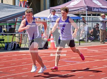 Thumbnail 1 in Lake Houston Conquerors Invitational (4x400M) photogallery.