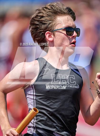 Thumbnail 2 in Lake Houston Conquerors Invitational (4x400M) photogallery.