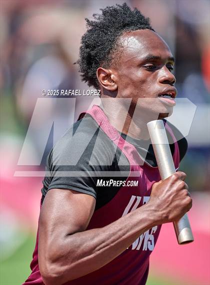 Thumbnail 1 in Lake Houston Conquerors Invitational (4x400M) photogallery.