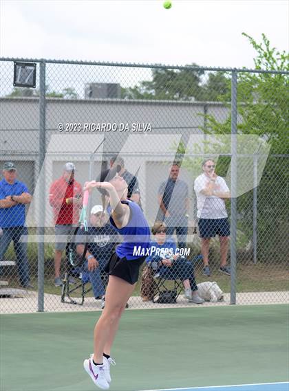 Thumbnail 1 in Lindale vs Wimberley (UIL Tennis 4A Doubles Quarterfinals) photogallery.