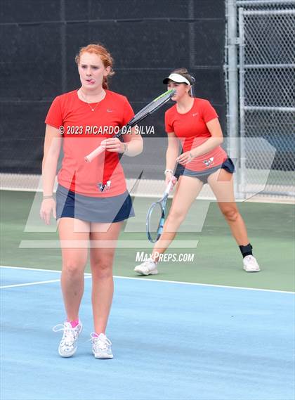 Thumbnail 1 in Lindale vs Wimberley (UIL Tennis 4A Doubles Quarterfinals) photogallery.