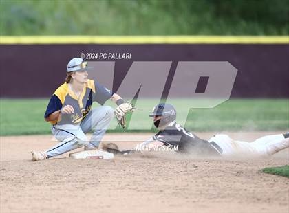 Thumbnail 2 in Oak Ridge @ Whitney photogallery.