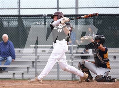 Thumbnail 2 in Oak Ridge @ Whitney photogallery.