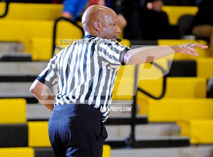 Thumbnail 3 in El Cerrito vs. Clayton Valley Charter (Chabot MLK Classic Showcase) photogallery.